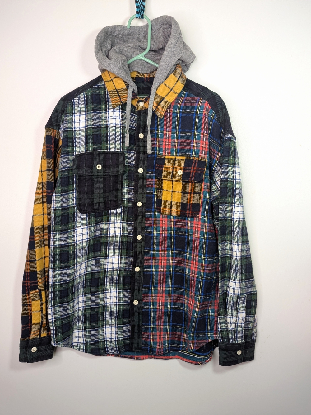 Flannel Shacket Jacket Mens M Multicolor Pockets Button Soft Hooded Cotton